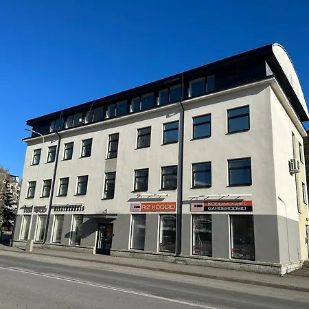 Bright Lofts Near Center Harbour