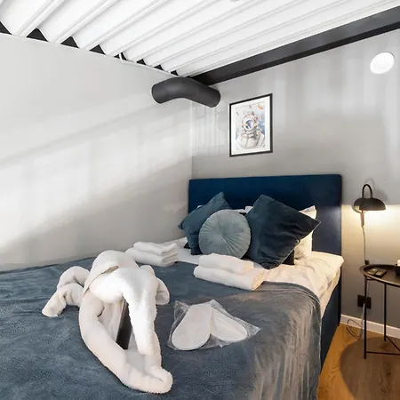 Bright Lofts Near Center Harbour * 塔林