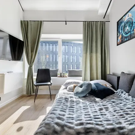 Bright Lofts Near Center Harbour شقة