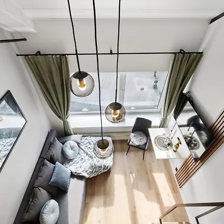 Bright Lofts Near Center Harbour شقة