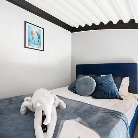 Bright Lofts Near Center Harbour Apartamento *