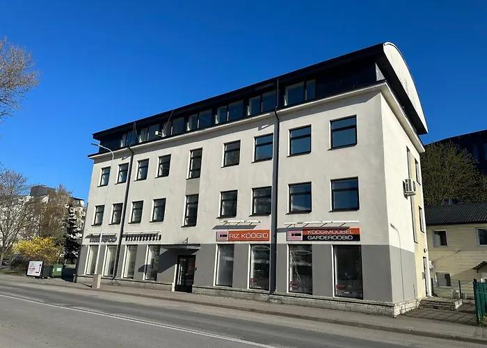 Bright Lofts Near Center Harbour