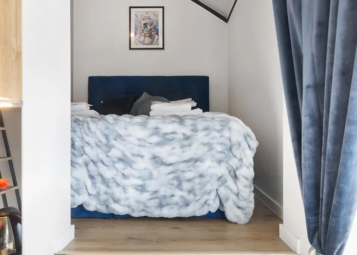 Daire Bright Lofts Near Center Harbour *