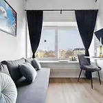 Apartment Bright Lofts Near Center Harbour