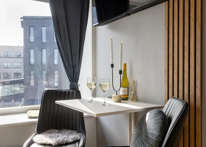 Bright Lofts Near Center Harbour Appartamento