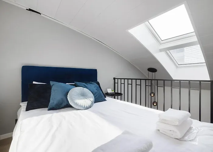 Bright Lofts Near Center Harbour Appartamento