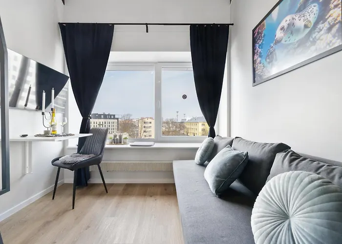 Bright Lofts Near Center Harbour